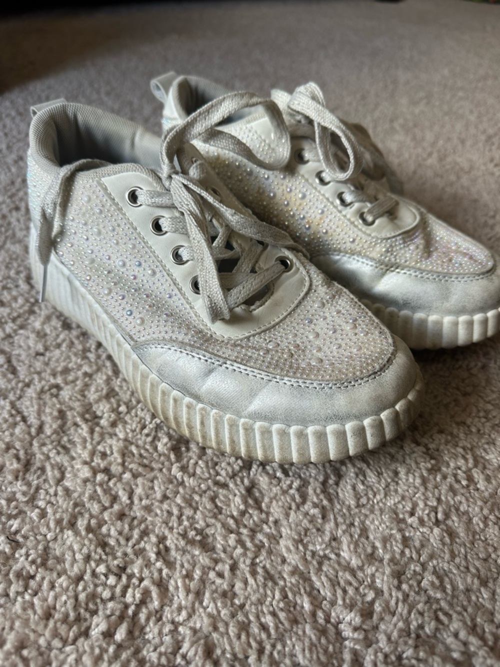 Cato Pearl & Rhinestone Embellished Platform Sneakers